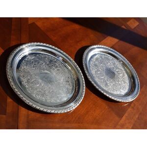 Pair of Vintage Oneida Silverplate Round Serving Trays Engraved Gadroon Edge 12"